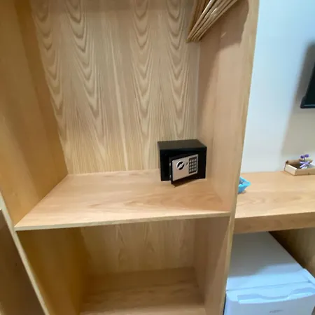 Petite Maison Hermes 3*