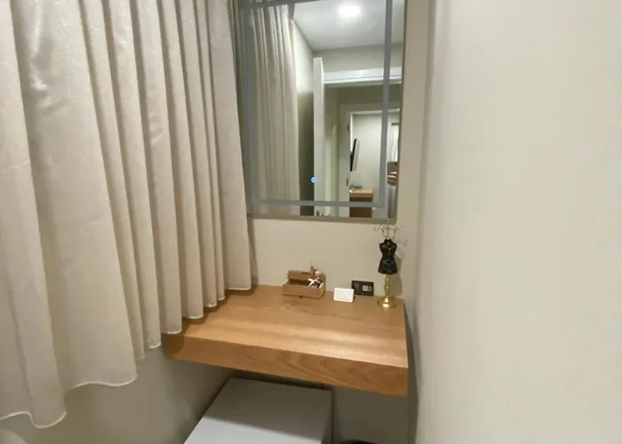 酒店 Petite Maison Hermes Center 3*