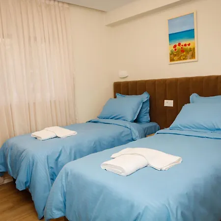 Szálloda Petite Maison Hermes Center