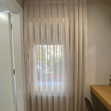 Petite Maison Hermes 3* Tirana